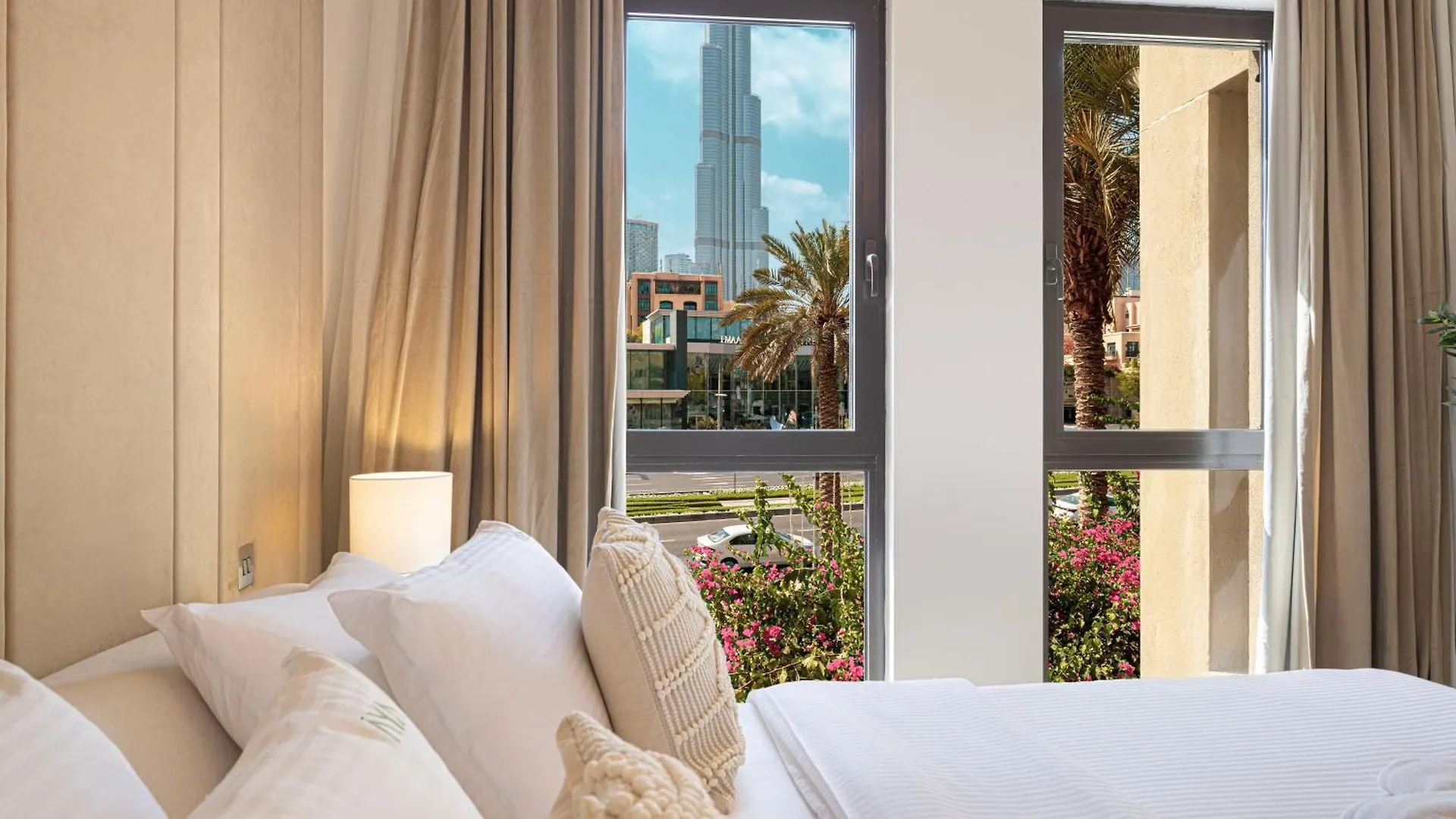 Luxury 2Br Apartment In Downtown Dubai Burj Khalifa View Walk To Dubai Mall By Aya Boutique